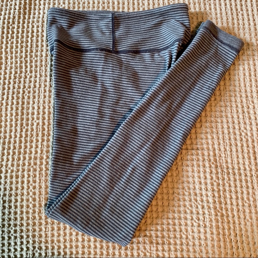 Lululemon reversible Rulu gray leggings